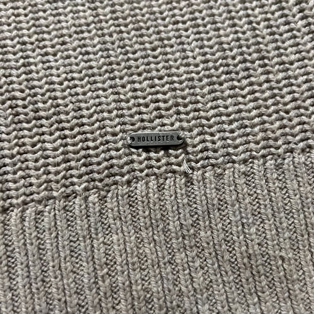 Hollister Sweater View 2